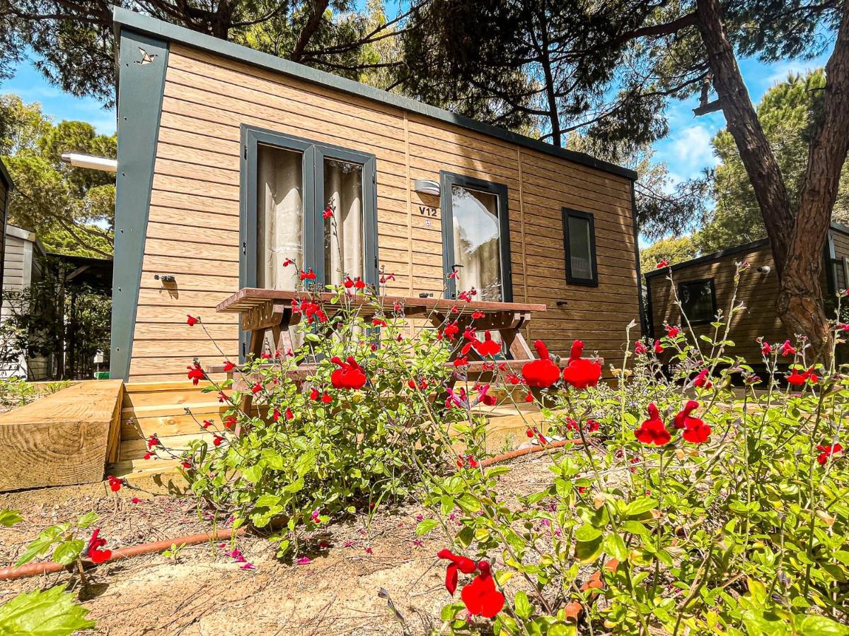 Camping 3 Estrellas Gava Bagian luar foto