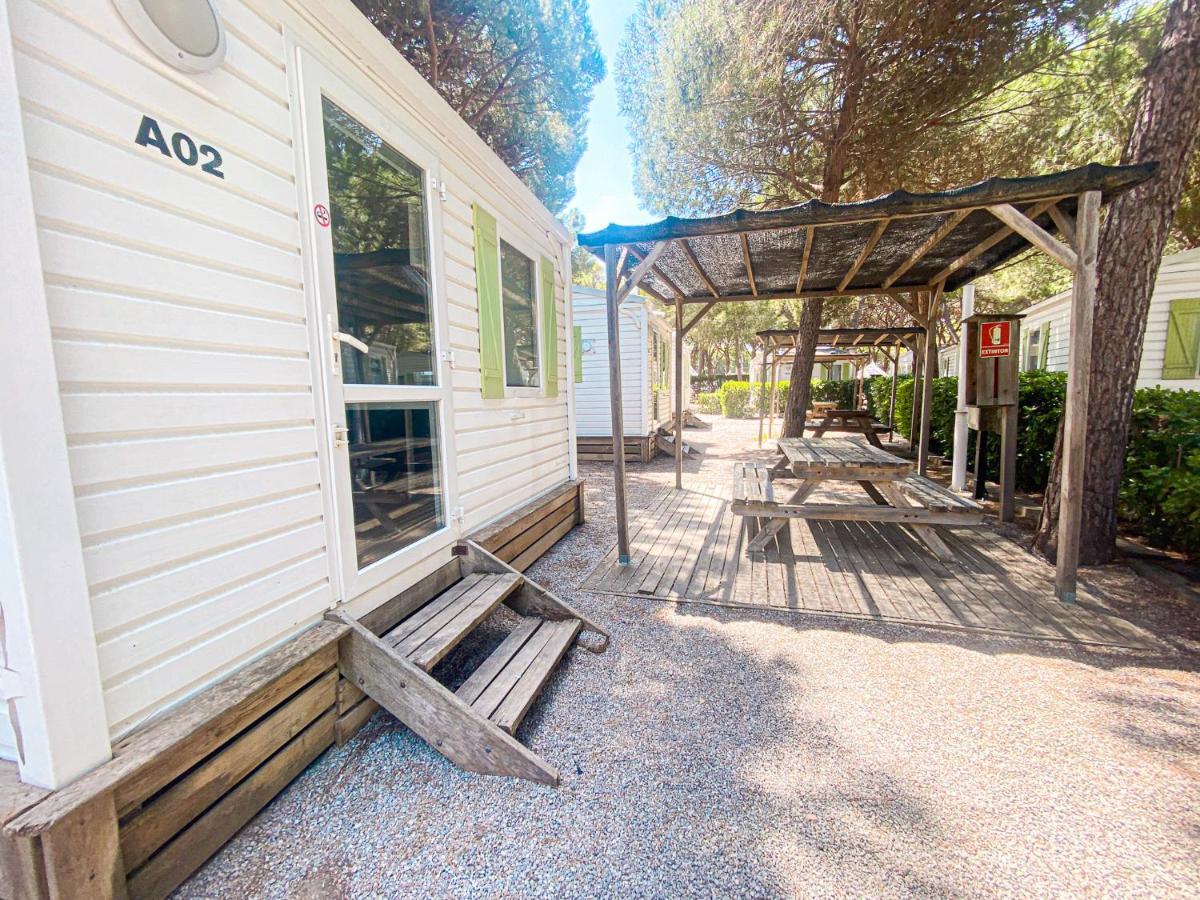 Camping 3 Estrellas Gava Bagian luar foto