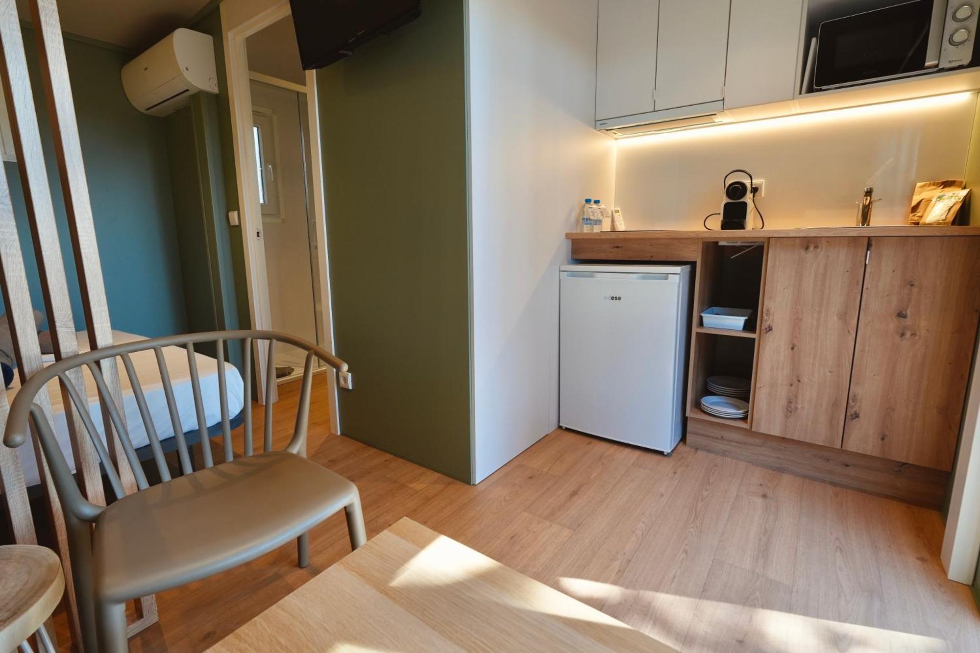 Camping 3 Estrellas Gava Bagian luar foto